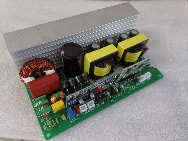 DIY Плата 750W (пікова 1000W) 12V/220V інвертор чистий синус
